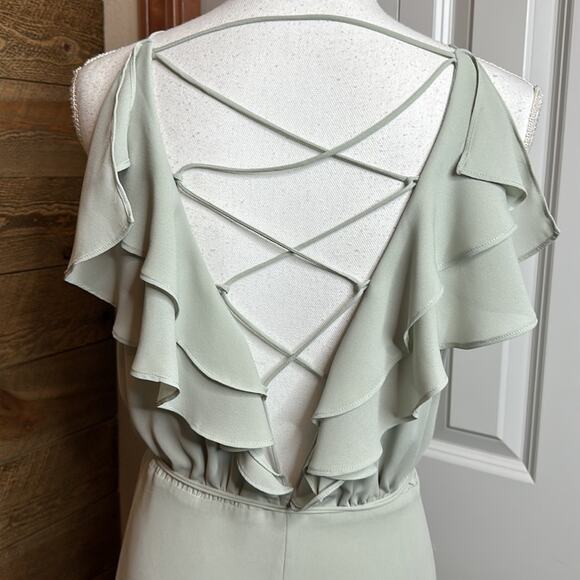 Wayf Wrap Formal Bridesmaid dress Sage green Ruffle V-Neck Size Medium - Picture 5 of 9
